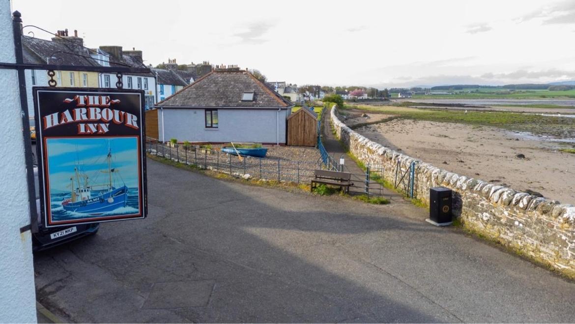 Garlieston The Harbour Inn מראה חיצוני תמונה